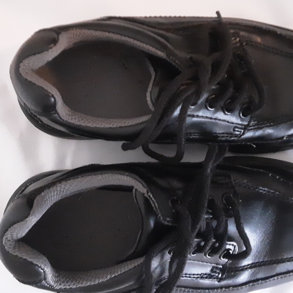 TKS BLACK LEATHER SHOES FOR BOYS SIZE  3 - Picture 3 of 4